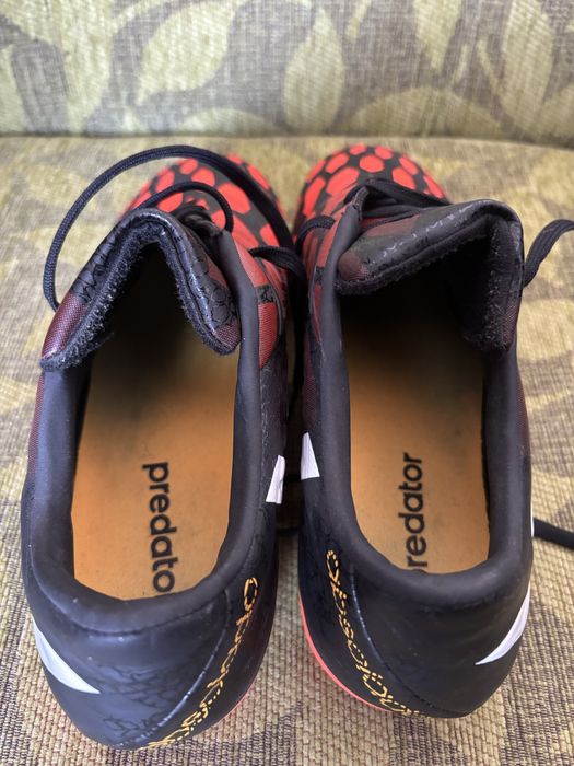 Футболни обувки Adidas Absolado