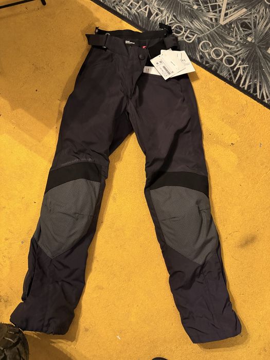 Costum nou Moto Dama masura S Goretex BMW impermeabil