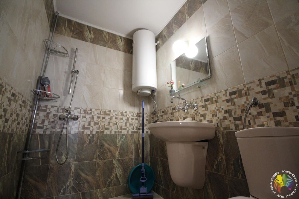 Дава се под наем Тристаен апартамент в Бургас, Лазур - 97 кв.м за 510 € - Снимка #5