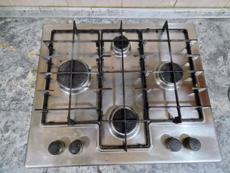 Продам газовое покрытие аристон