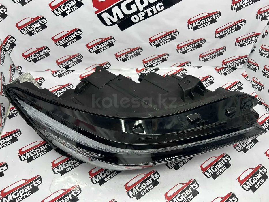 Фары на Hyundai Elantra