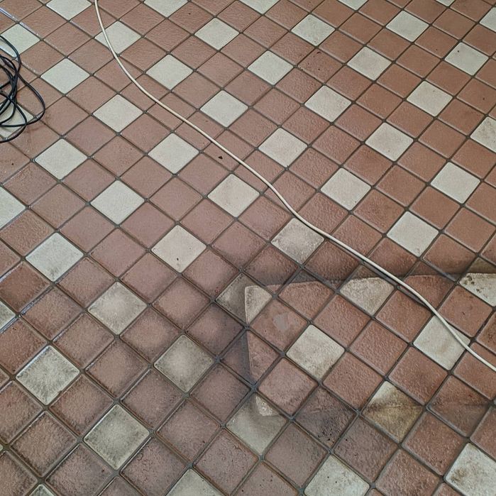 Чистка брусчатки  плитки кафеля напольного покрытия Антон