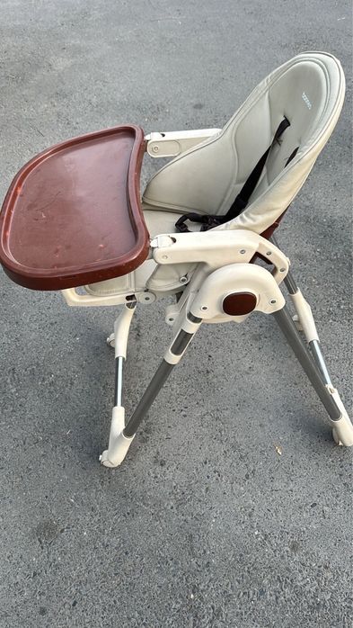 Детский стульчик для кормления