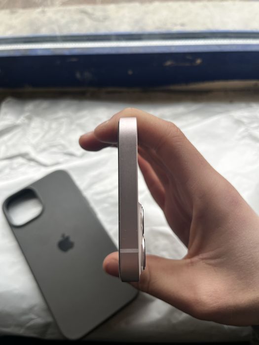 Айфон 13 оригинал каробка нет ток обмен