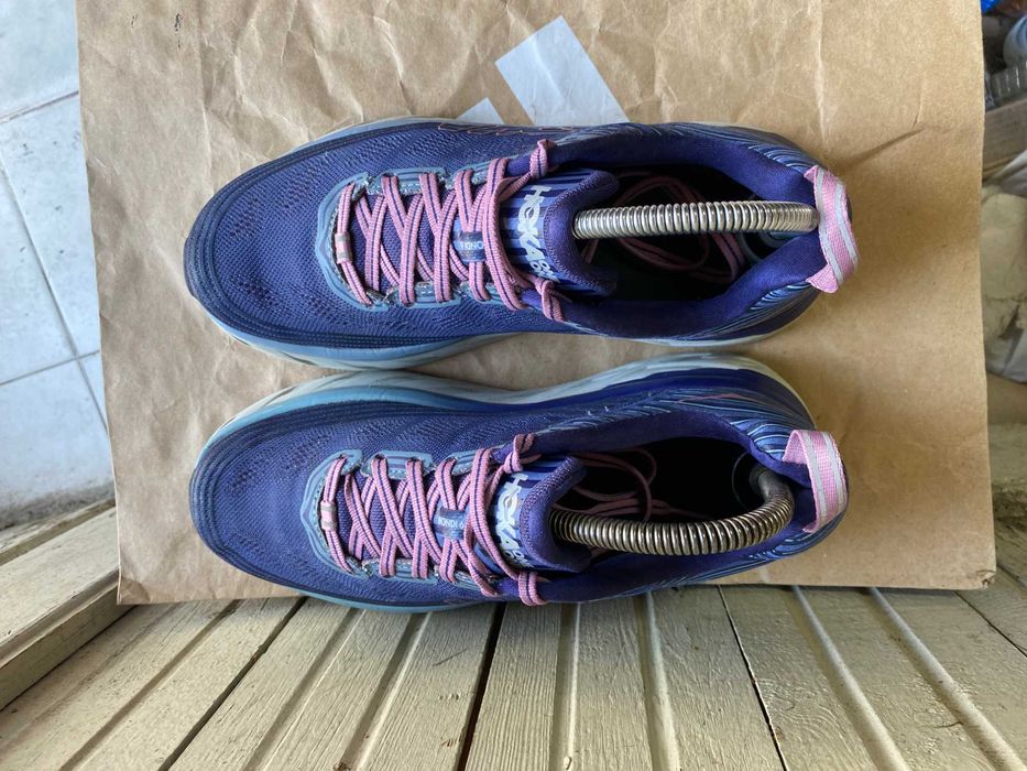 ''Hoka One One Bondi 6''оригинални маратонки 39 номер