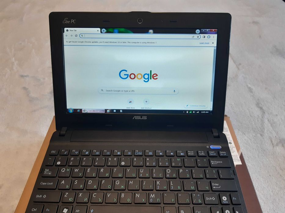 Лаптоп  -  ASUS EEE PC -10,1" , като НОВ