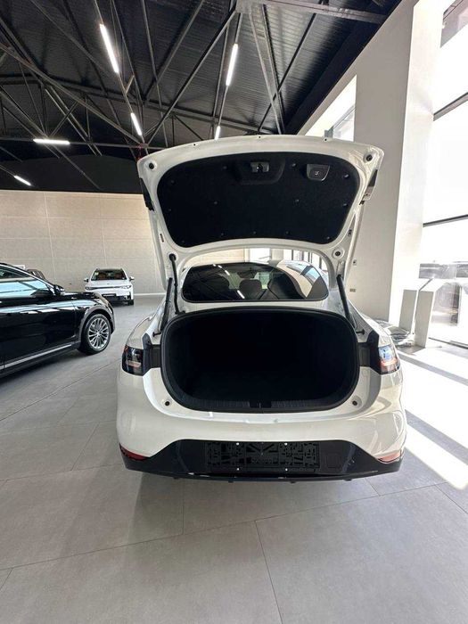 Leapmotor C01 gibrid