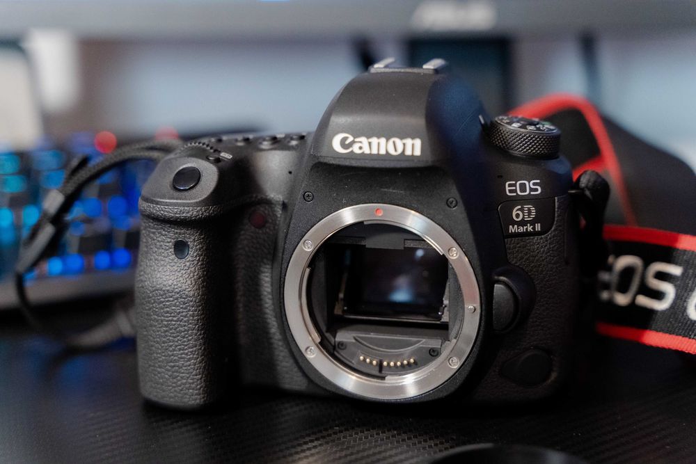 Canon 6D Mark II + Blit Godox TT685C II