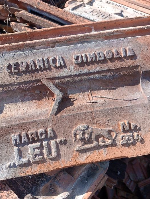 Tigla acoperis Gratis !