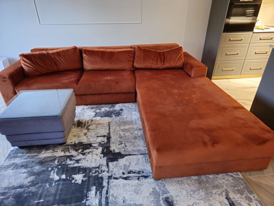 Vand canapea coltar extensibil 320cm pe 260 cm