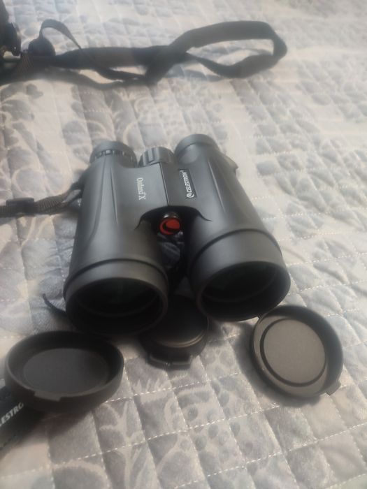 Бинокль хороший мощный
