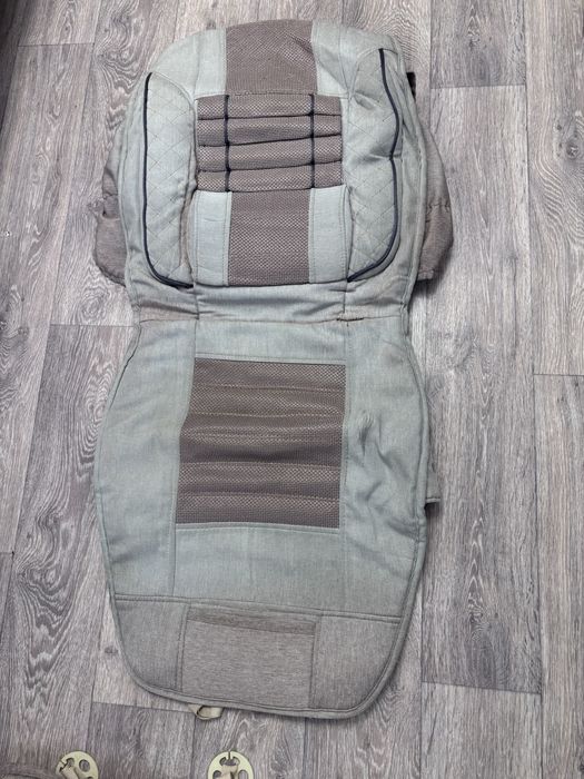 Продам чехол для Тойотты Короллы