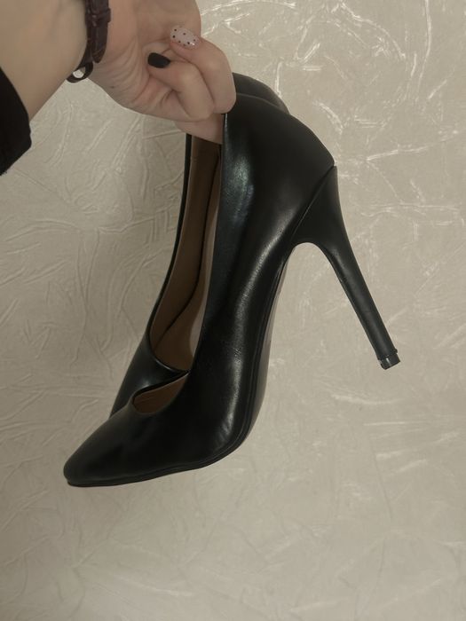 Туфли чёрные