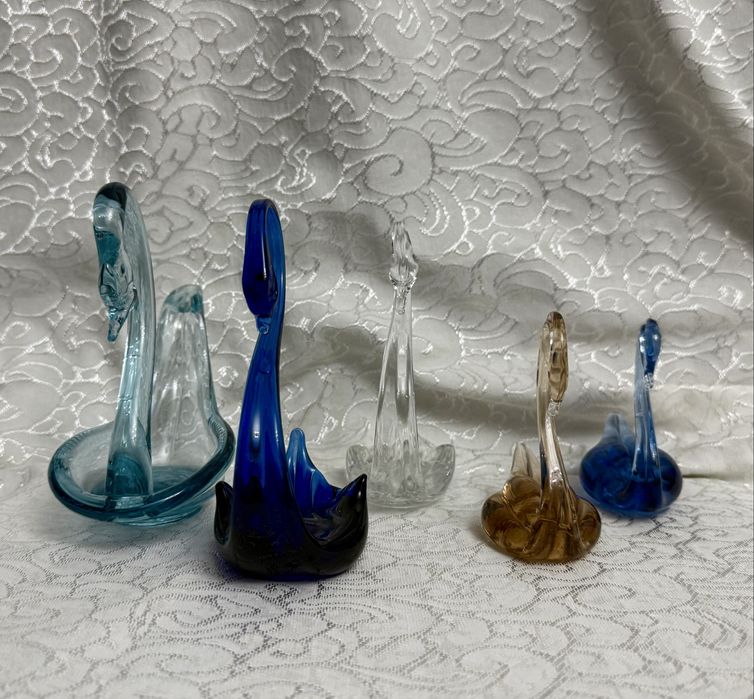 Лебеди из стекла, сувениры, подарки