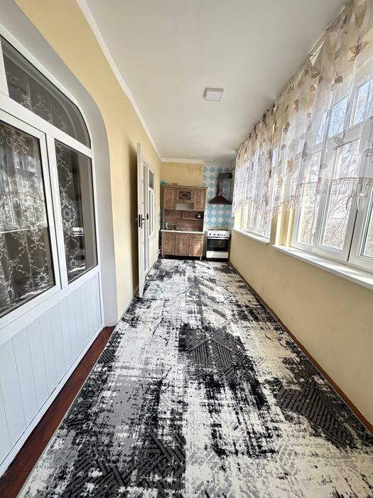 Срочно сдаётся квартира Яшнабадский р-н 40-лет базарчик 3/4/5 с ремонт