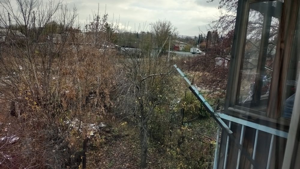 Продам двухкомнатную меновное