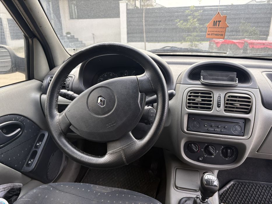 Renault Clio Symbol 1.5 diesel A/C 2003