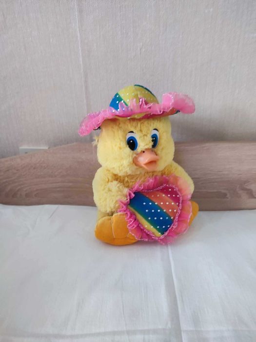 Плюшена играчка пате със сърце - 30 см