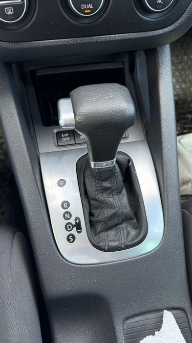 Vând vw golf variant automat