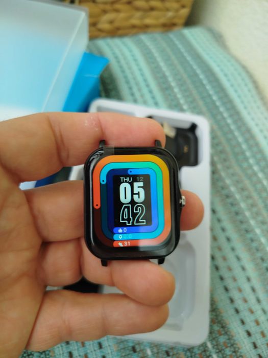 Смарт часовник Lige, нов. Подходящ за мъже и за жени.