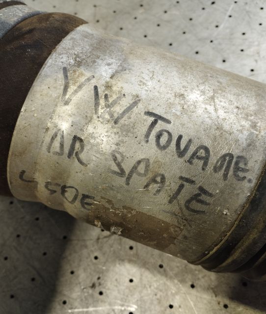 Perna aer spate dreapta 7P6.616.504.J Volkswagen VW Touareg generatia