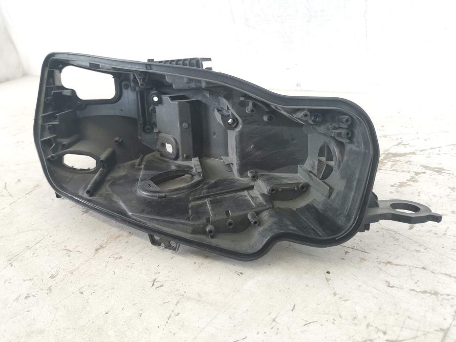 Корпус За Фар Десен Led Ауди А5 2 [ - ] В Добро Състояние Audi A5 2 [