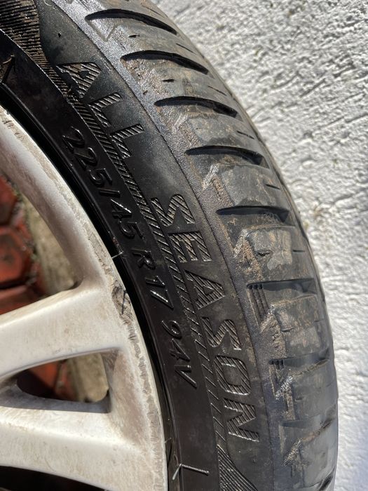 Anvelope 225x45x17 4 buc All Season plus jante aluminiu