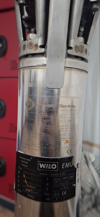 Pompa submersibila trifazata