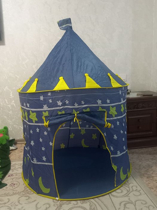Продам палатку замок