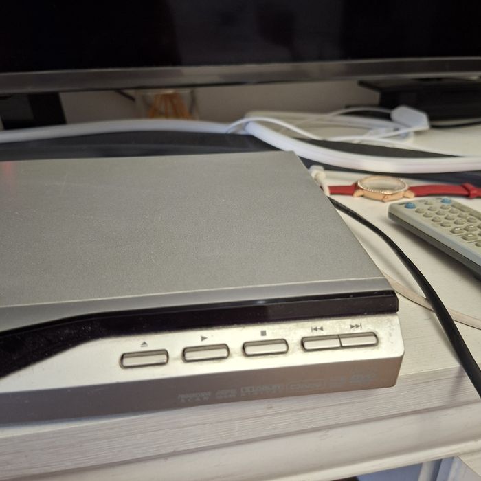 Dvd player, nou, in stare foarte buna