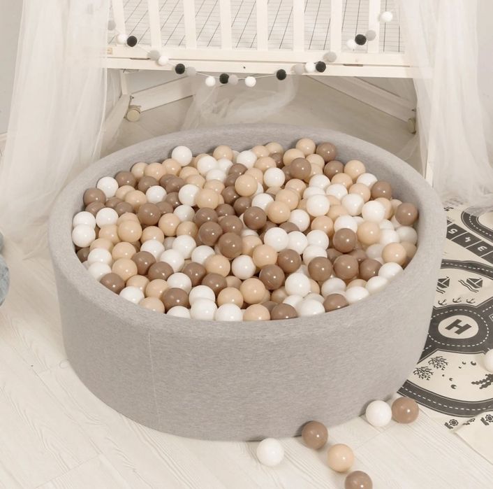 Мягкий сухой бассейн