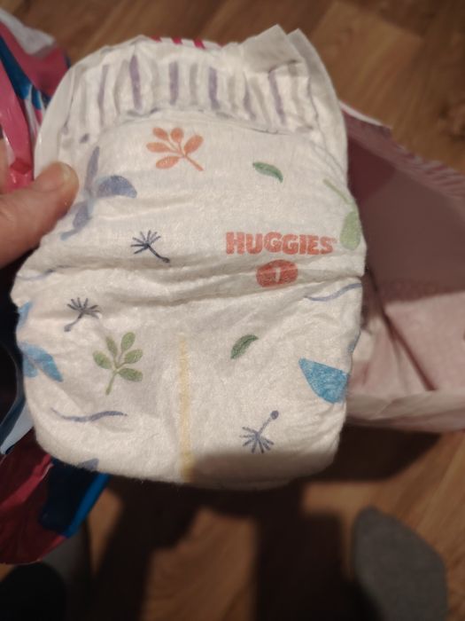 Продам памперсы для новорождённых