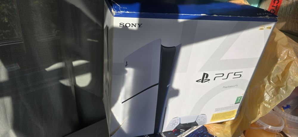 Продается Playstation 5 Slim 1Tb