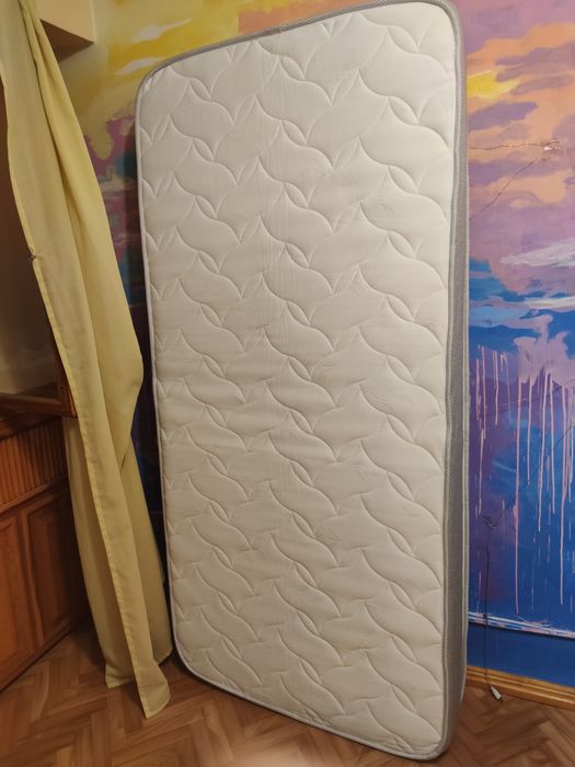 Матрас новый одноместный