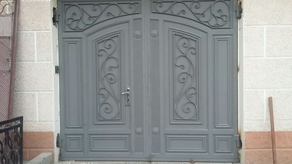 На заказ Навесы. Ворота. Двери. Перила. Ограды. Решётки. Козырьки.