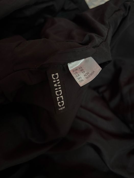 Куртка черная H&M