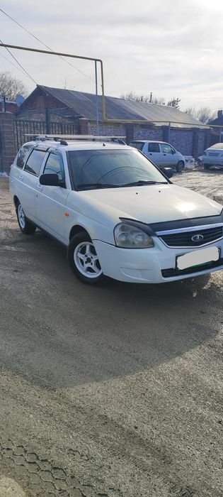 Продам Lada Priora уневесал.