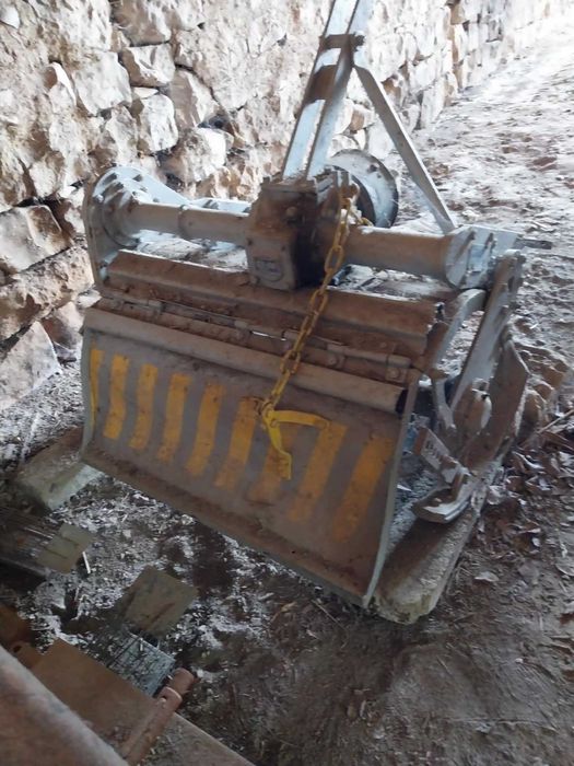 ДТ20 трактор с инвертара