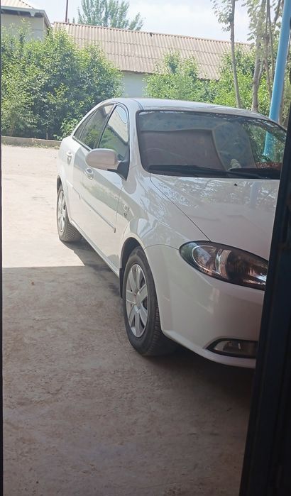 Chevrolet jentra gentra