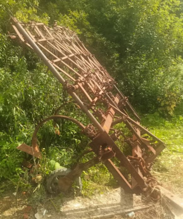 Продам междурядный культиватор.