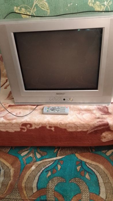 Телевизор самсунг.