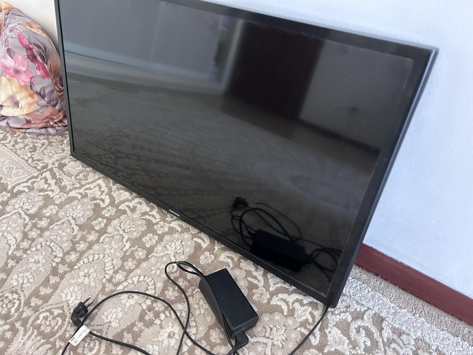 Телевизор Samsung