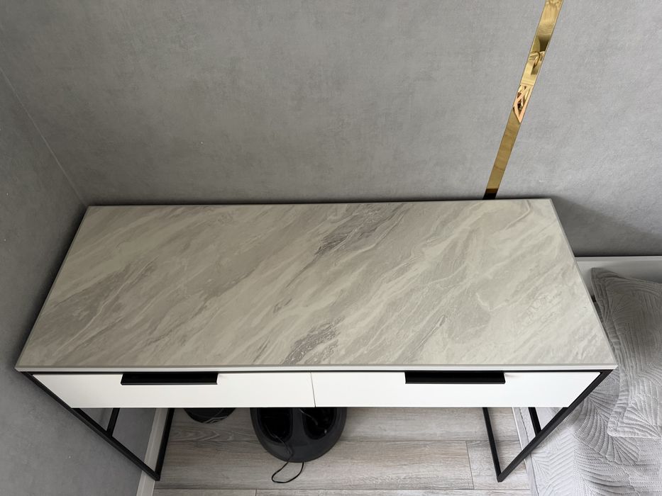 комод в отличном состояние