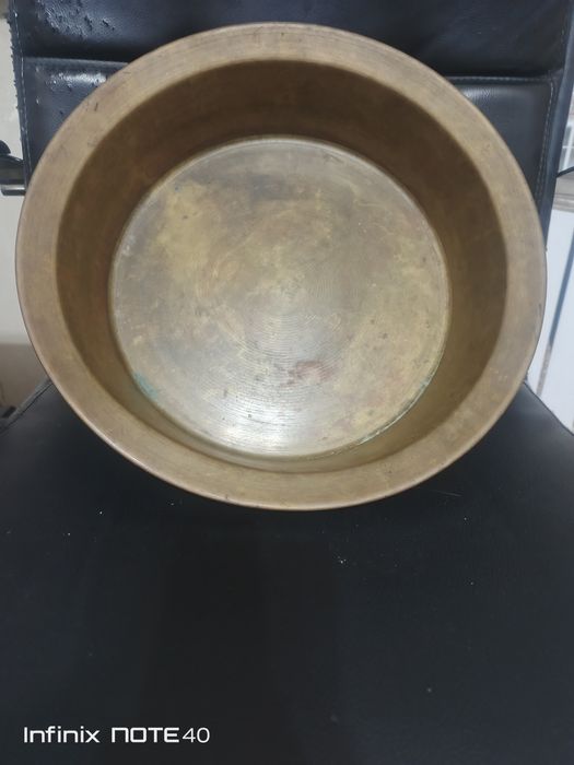 Продам тазик Латунный