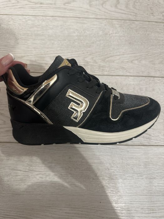 Replay оригинални сникърси