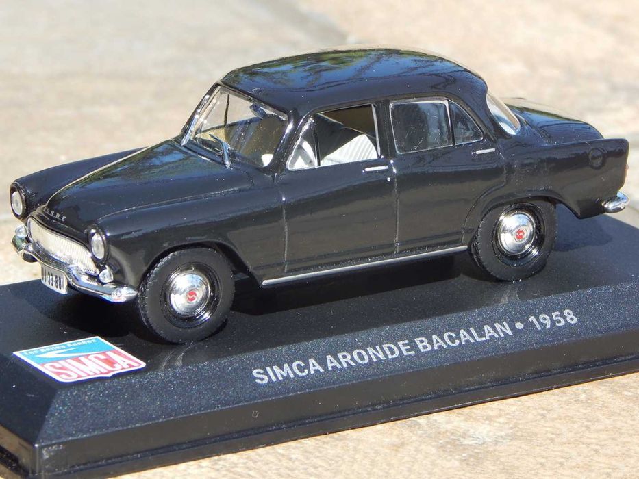 Macheta Simca Aronde P60 Bacalan 1958 1:43 cu ambalaj