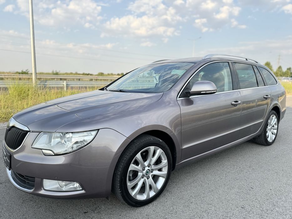 Skoda SuperB 2.0 TDI 140к.с ELEGANCE / PARKTRONIC