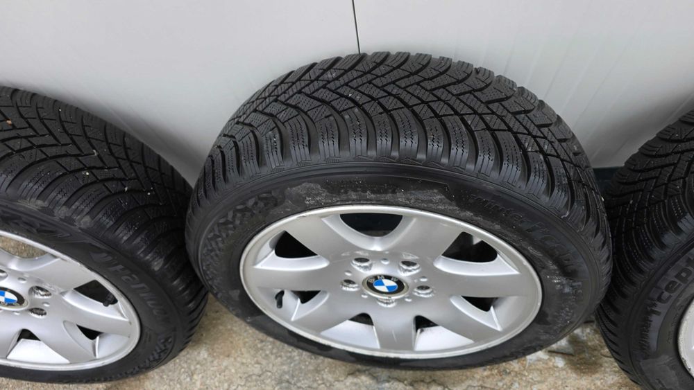 джанти за BMW E46 със зимни гуми Hankook Winter i*cept RS3, DOT 2023 г