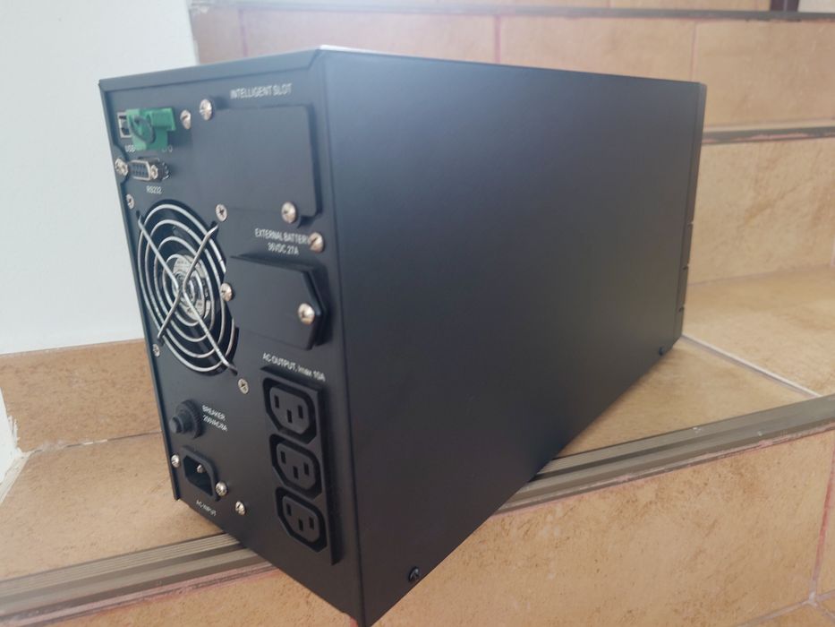UPS Effecta MCI 1000