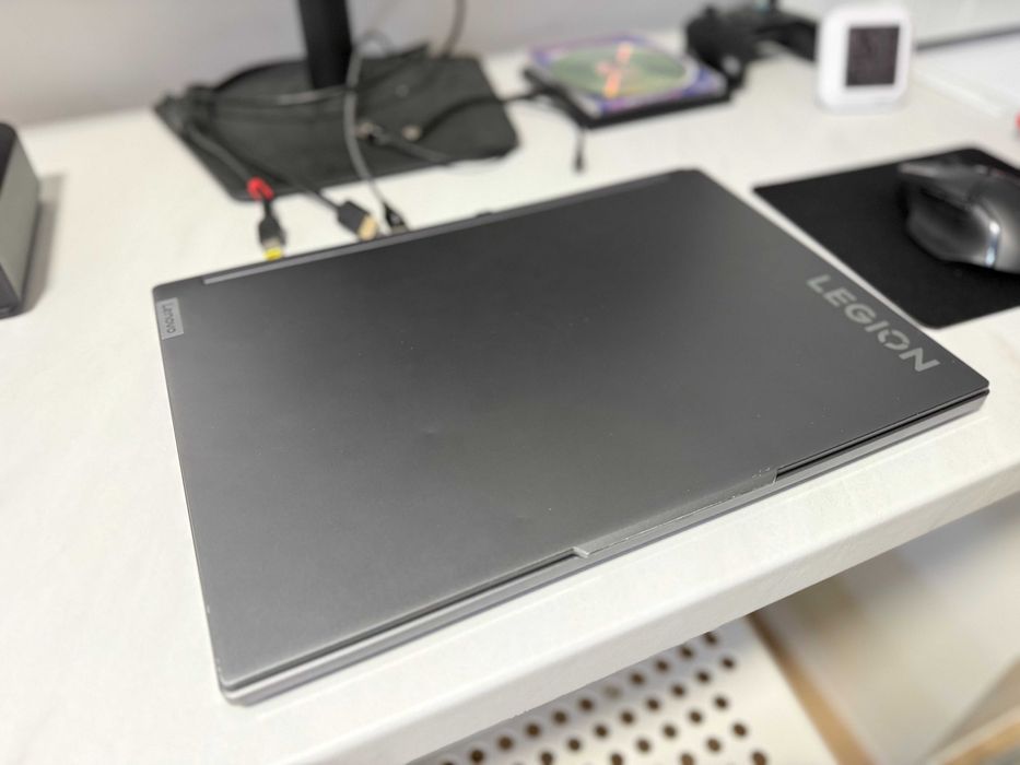Laptop gaming Lenovo Legion Slim 7 | Ryzen 7 7840HS | 32GB | 2TB | RTX 4060 | Garantie
